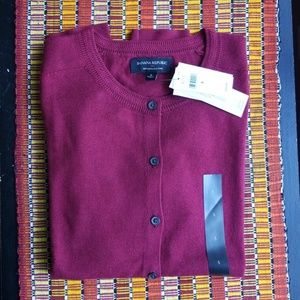NWT Banana Republic Cardigan Sweater.  Size Small.